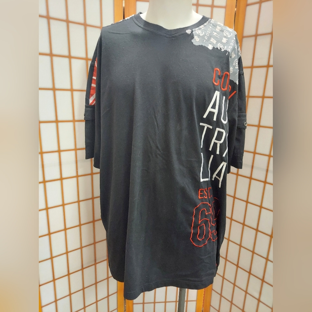 Vintage Coogi T-shirt 4XL